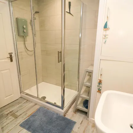 Dom wakacyjny House *